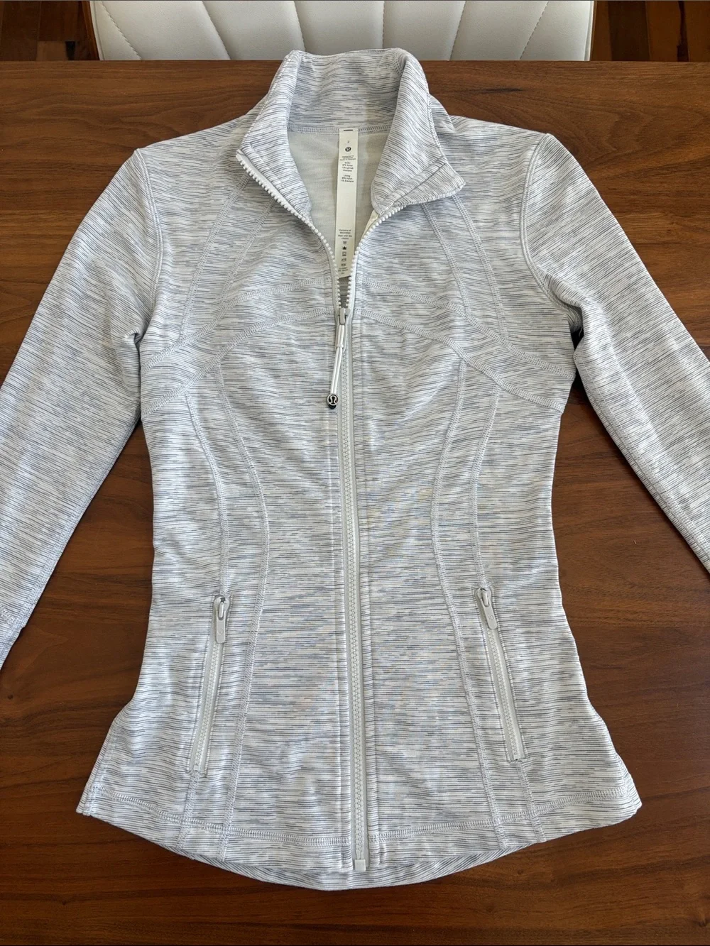 Lululemon Define Jacket Asia Gray White Spacedye Size 2 Like new!!